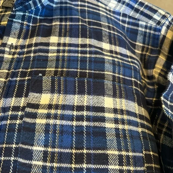 NWT xxl canyon flannel button up - Picture 3 of 4